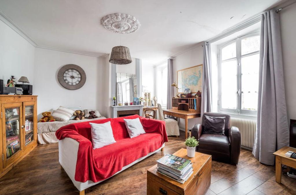 Appartement De Charme Coeur Historique Parking Prive 瓦讷 客房 照片